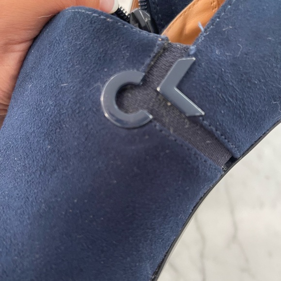 Calvin Klein - Picture 3 of 3